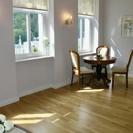 Daire Belle Epoque Apartment Karlovy Vary